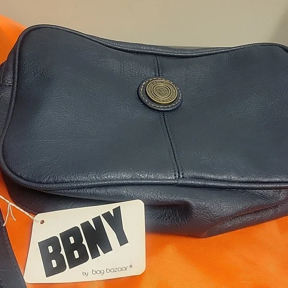 NWT BBNY Navy Crossbody Bag leather purse. Amazing condition. - Picture 8 of 8